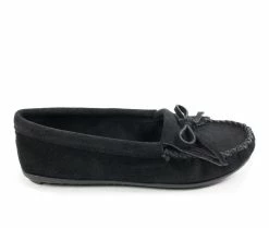 Minnetonka Women's Kilty Moccasins Black