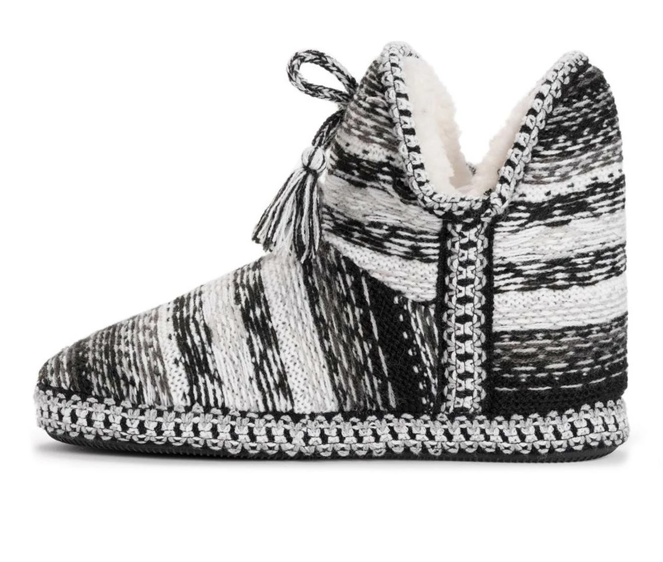 MUK LUKS Amira Bootie Slippers Black/White - Image 4